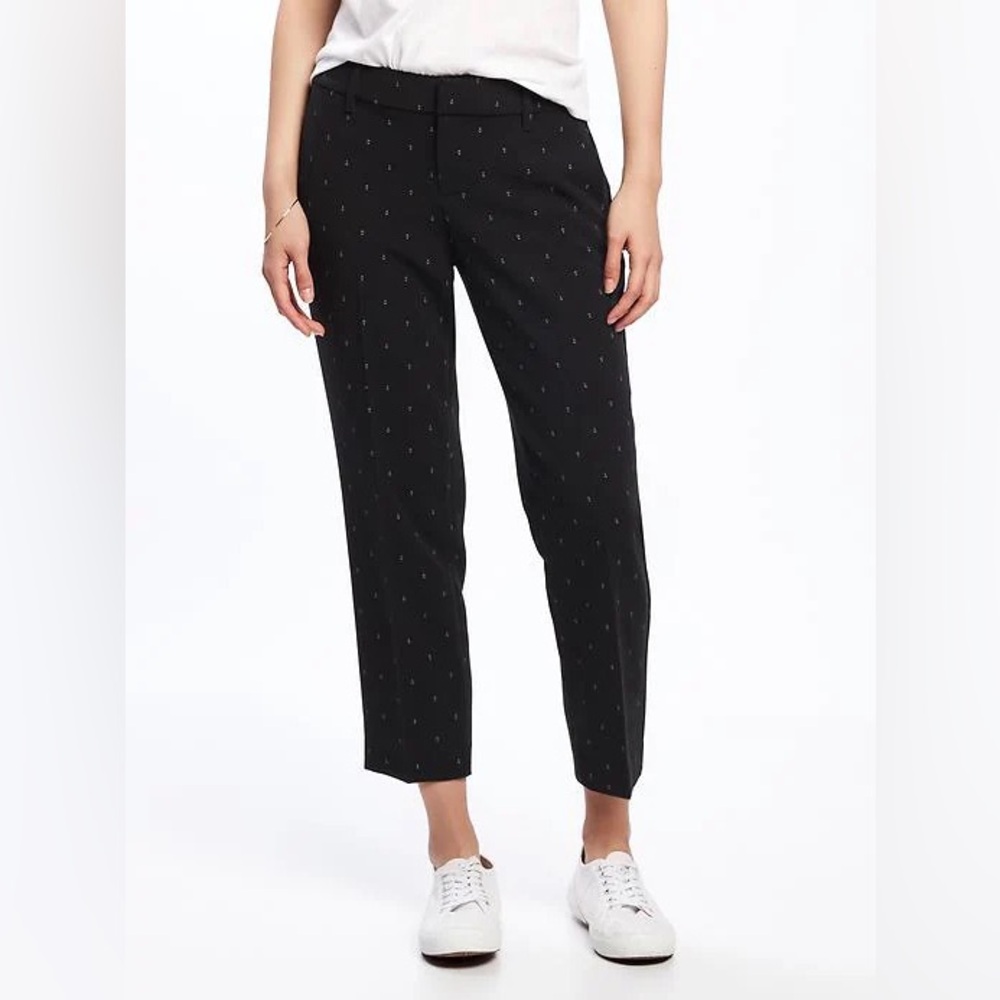 Old Navy Harper Pants — size 4 — anchor pattern